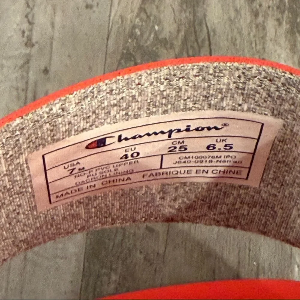 Men’s champion slides. Red and blue, size 7. Gently worn.